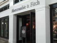 abercrombie and fitch premium outlet